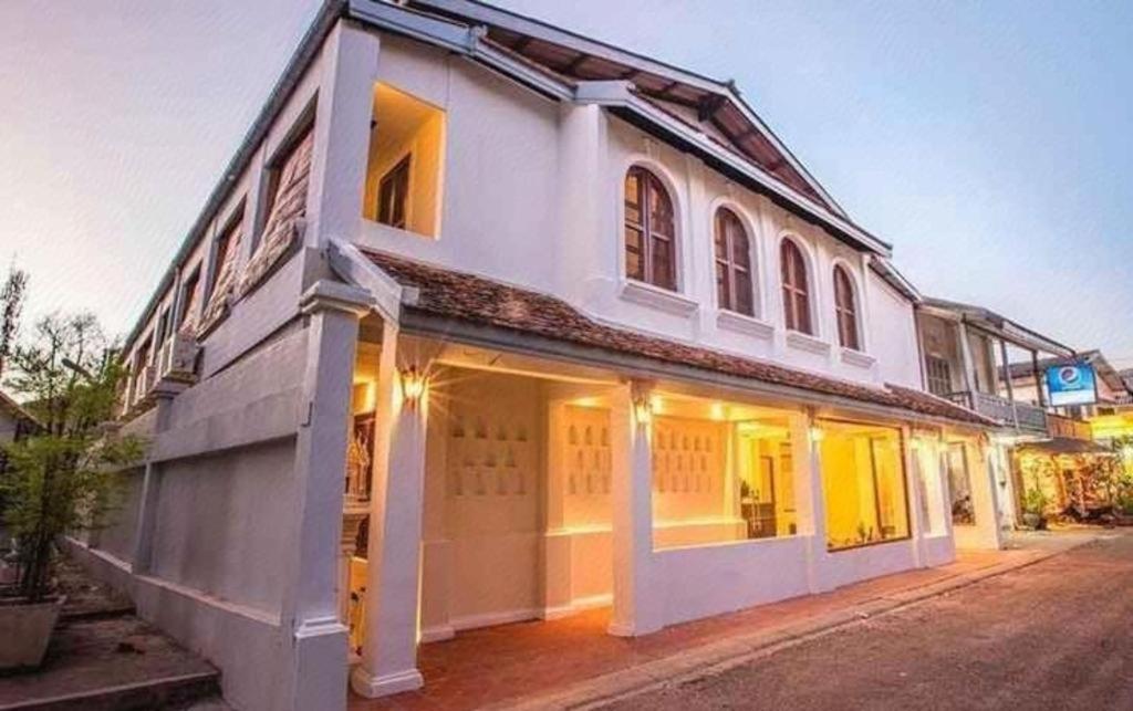 Le Luxe Boutique Hotel Vientiane Bagian luar foto