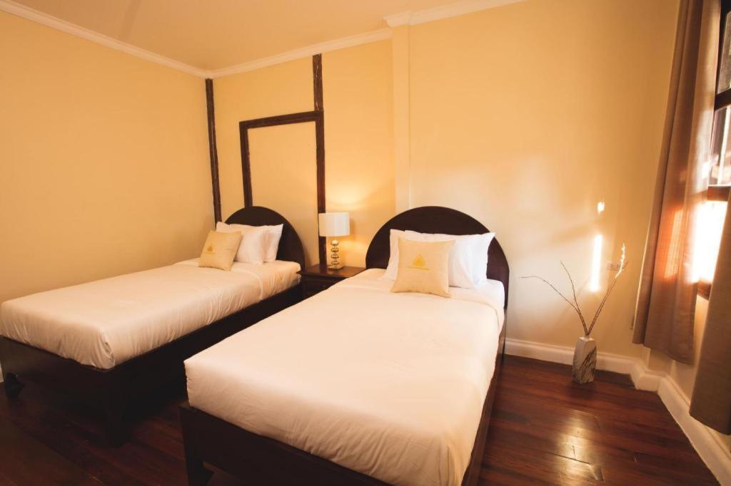Le Luxe Boutique Hotel Vientiane Bagian luar foto