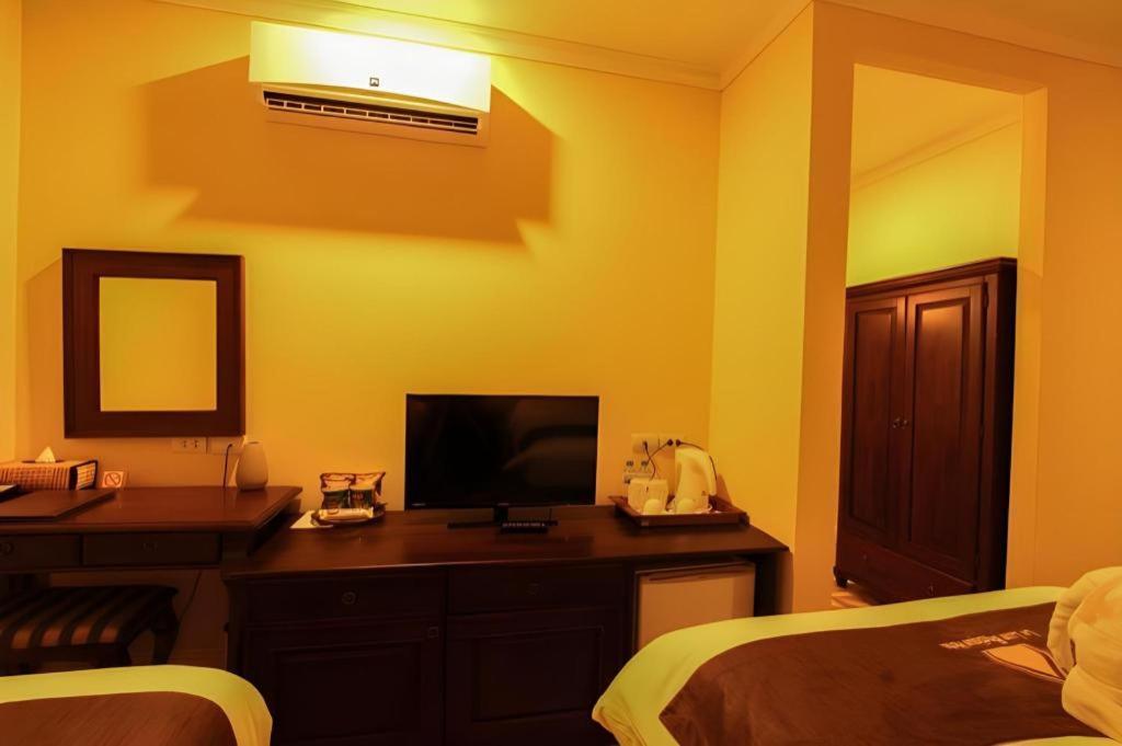 Le Luxe Boutique Hotel Vientiane Bagian luar foto