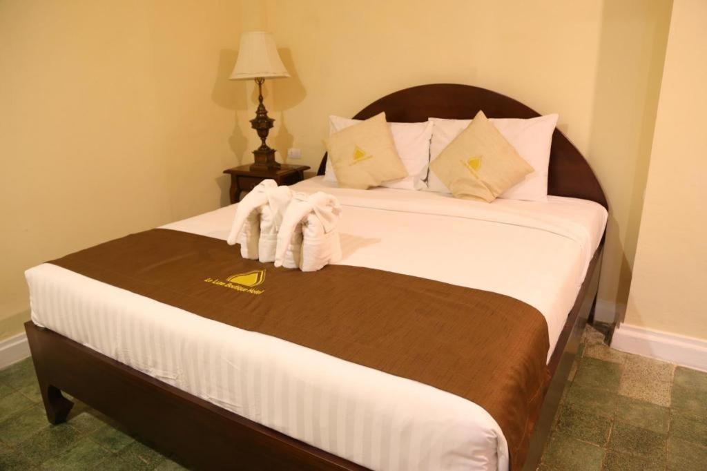 Le Luxe Boutique Hotel Vientiane Bagian luar foto